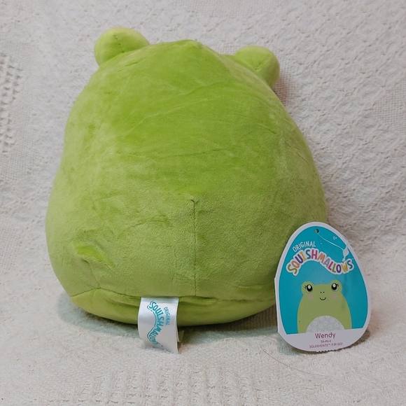 Wendy Squishmallow - Picture 2 of 2